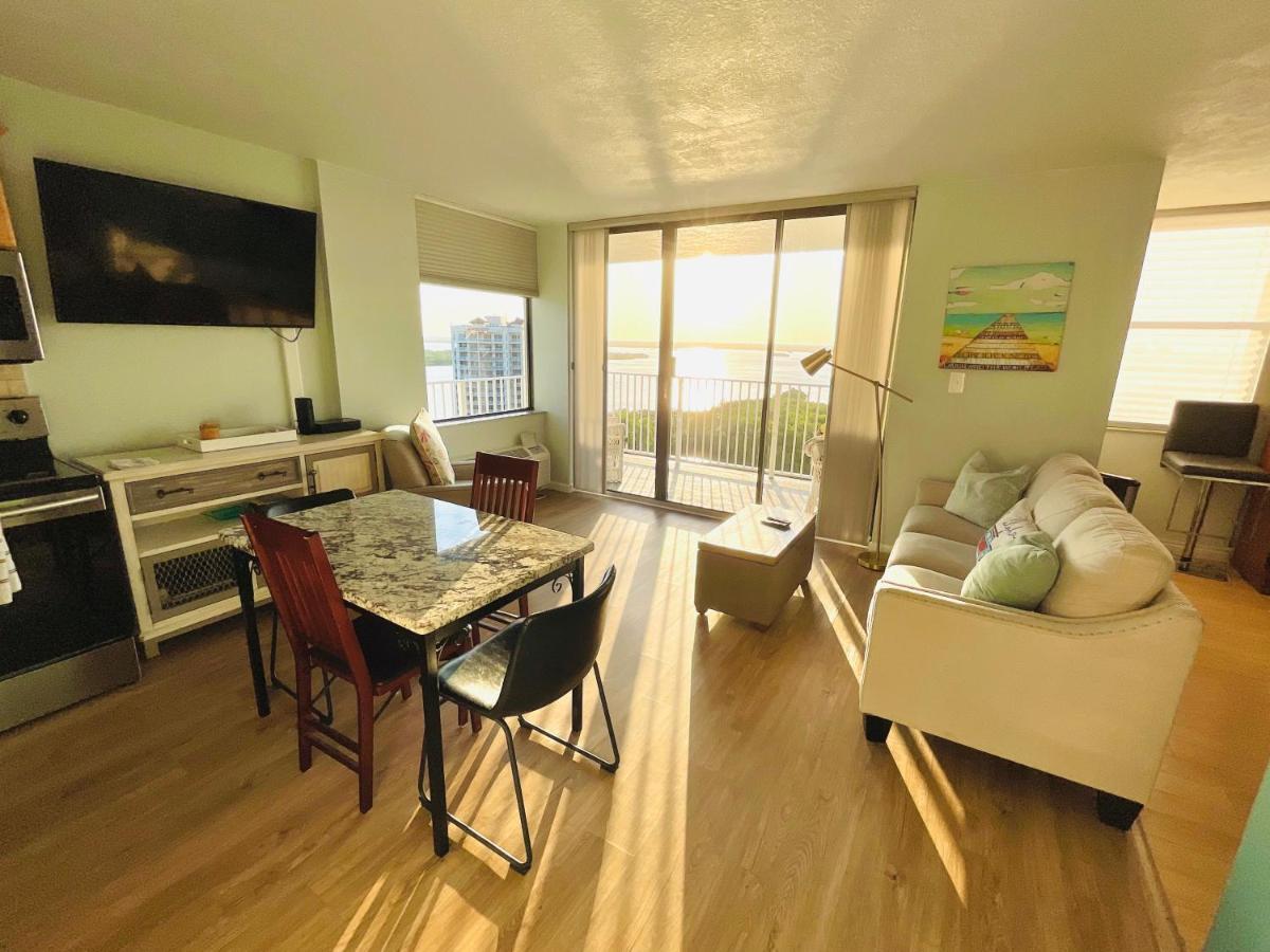 Penthouse 6 Panoramic Ocean Views Top Floor Fort Myers Beach Dış mekan fotoğraf